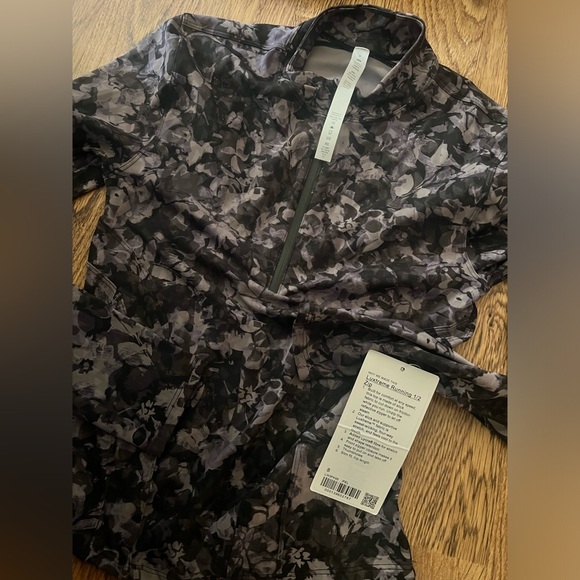 Lululemon Luxtreme Running Half-Zip Inflect Floral Lunar Rock Multi 8 nwt - Picture 4 of 7